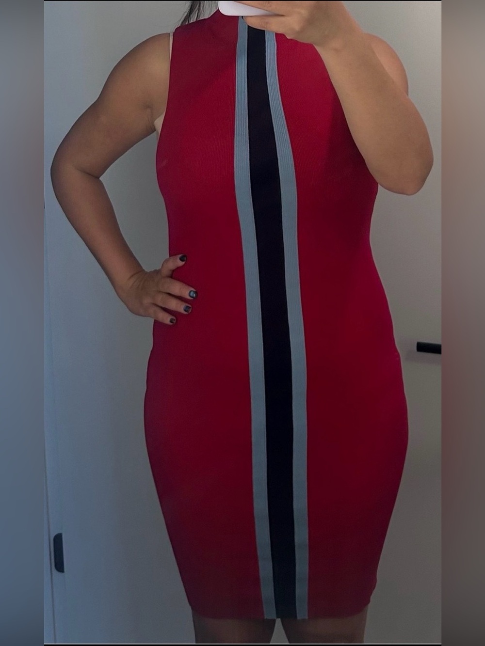 Stretchable, Sleeveless Magenta Knit Dress with Center Stripe